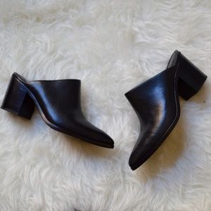 NWT | Frye | Flynn Mule | Black | 9